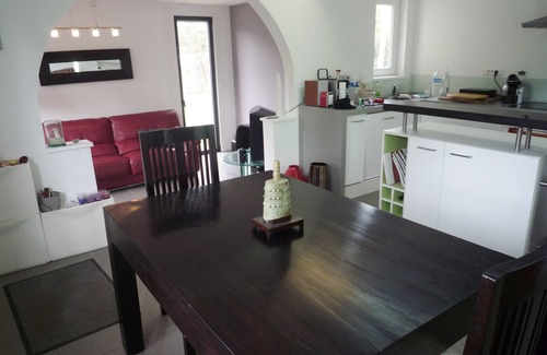 Cucq House | Contemporary house ideal for pianist