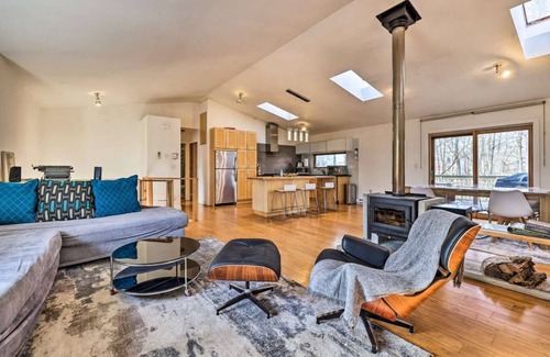 Tamiment House | Contemporary House in the Poconos - Monroe Co
