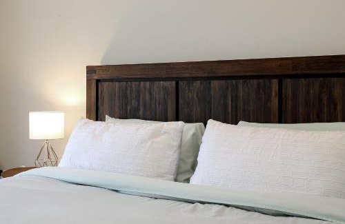 Traverse City House | Contemporary Mid-Century Style Downtown AC