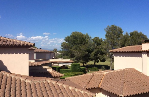Bonmont Terres Noves Villa | contempory villa with pool in heart of bonmont golf complex