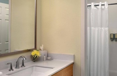 Parsippany House | Convenient Stay in Parsippany! Unit with Free Parking & Breakfast, Pets Allowed!