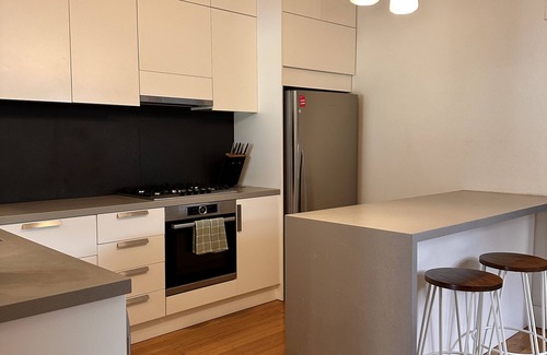Caulfield South House | Convenience and comfort in Caulfield South