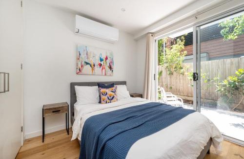 Carnegie House | Convenience and Comfort in Carnegie