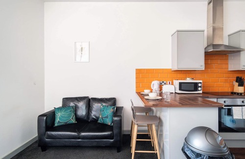 Blackburn Apartment | Convenient 1 Bed Apartment in Central Blackburn