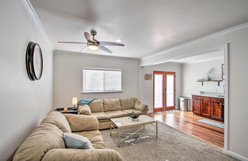 Burien House | Convenient Burien Getaway 12 Mi to Dtwn SEA!