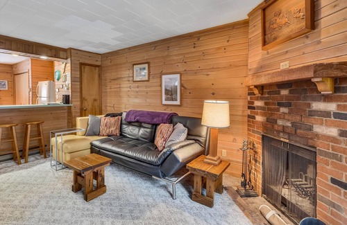 Canaan Valley Condo | Convenient location meets affordable pricing at Pendletonheim 1B.
