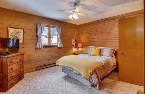 Canaan Valley Condo | Convenient location meets affordable pricing at Pendletonheim 1B.