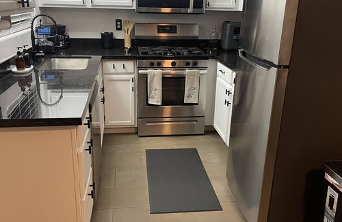 Black Mountain Condo | Convenient property located within minutes of many famous Las Vegas attractions
