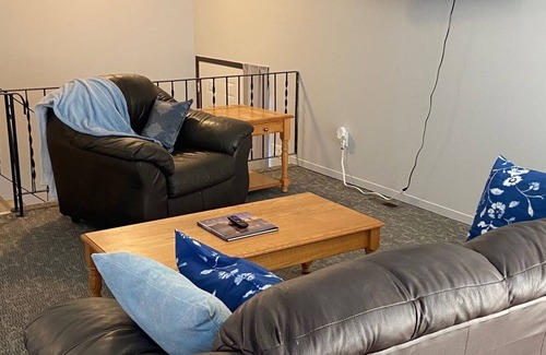 South Lethbridge Condo | Convenient South Side 2 Bedroom