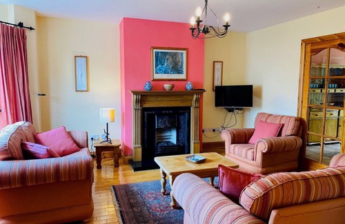 Kenmare Condo | Convenient spacious 3 bedroom home in Kenmare town