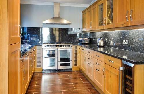 Southerness Cottage | Conveniently located just 500 yards from the sandy beach.
