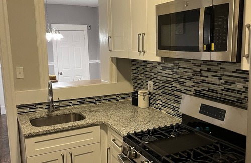 Wilmington House | Conveniently located 1 block from Interstate 95 - spacious house with outdoor sp