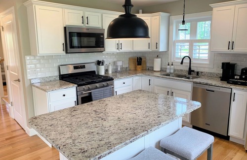 Nashua House | Conveniently Located Young house with Central AC, 2-Car Garage, 3 BR 2.5 BA