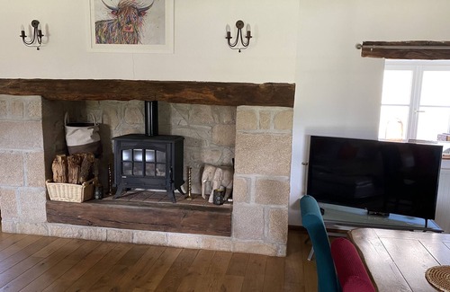 Dompierre-les-Eglises House | converted barn in the heart of the limousine countryside