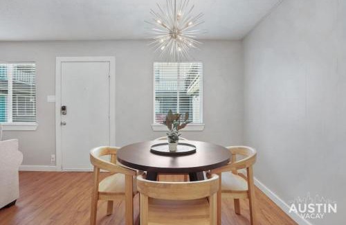 Hyde Park Apartment | Cook and Gather Around in a Fully Equipped Apartment
