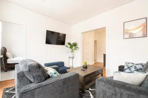 West New York Apartment | Cool 3 BR for U Near Manhattan View, 15 Min to NYC