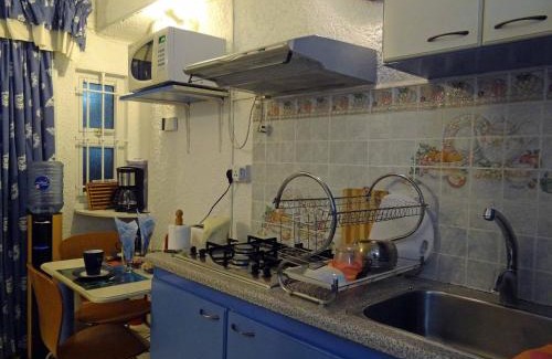Flic-en-Flac Apartment | Cool Studio