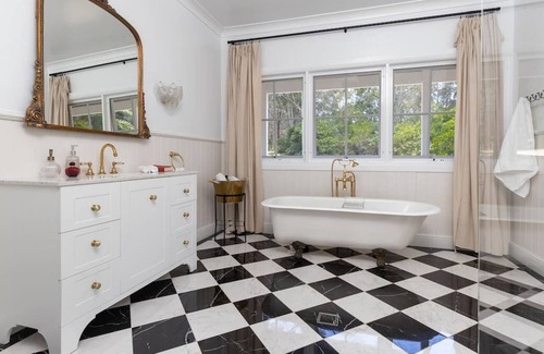 Coomba Bay Other | Coomba Lakehouse - Absolute Waterfront Acreage