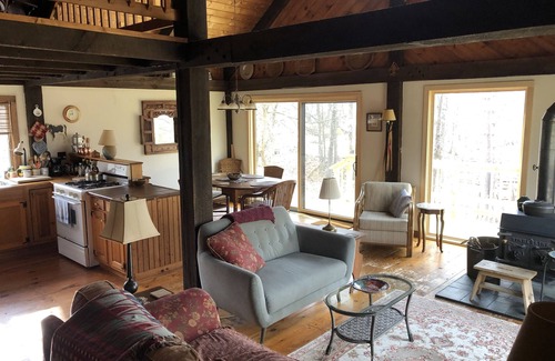 Copake Lake House | Copake Lake Rustic All-Season 3 Bdrm, 2 Bath Home