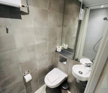 København NV Apartment | Copenhagen Studio with Double Bed and Kitchen