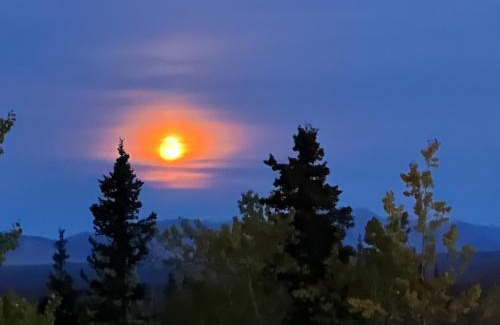 Copper Center House | Copper Moon Basecamp
