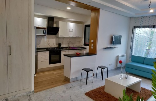 Cite La Gazelle Apartment | Coquet Appartement S+1 Très Haut Standing au RDC Avec Jardin