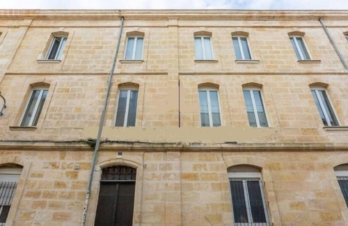 Bassins a Flot Apartment | Coquet Studio Pierre à Bordeaux Proche Tram-quais, Cité du Vin-commerces-garonne