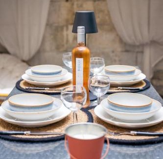 Cognac Villa | Coquette maison & extérieur