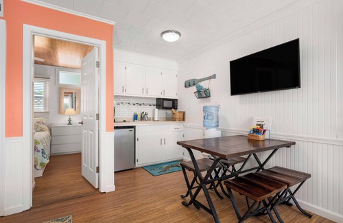Ocean Pines House | Coral Tides at the Inn on Turville Creek