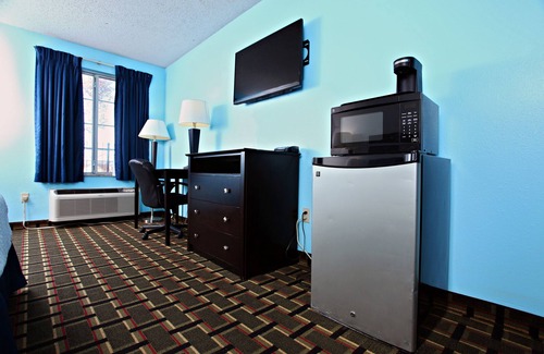 Newton Hotel | Coratel Inn & Suites By Jasper Newton - 2 Double Bed NS