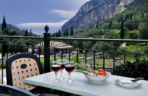 Doukades Apartment | Corfu relaxed vacations