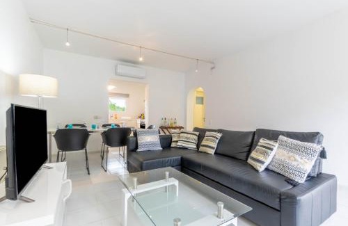 Liapades Villa | Corfu Twins Villa