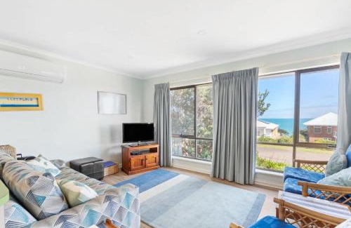 Port Elliot House | Corio 14 Battunga Ave Port Elliot - No Linen Included