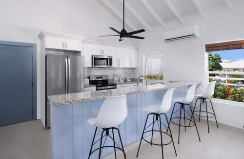 Cockburn Town House | Corktree Villa: 3 BDR