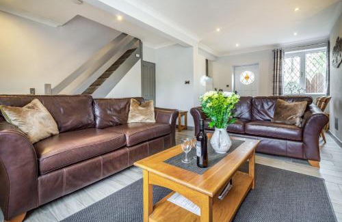 Bakewell House | Corner Cottage