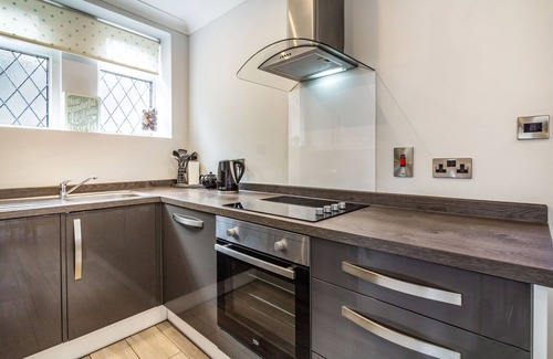 Bakewell Cottage | Corner Cottage