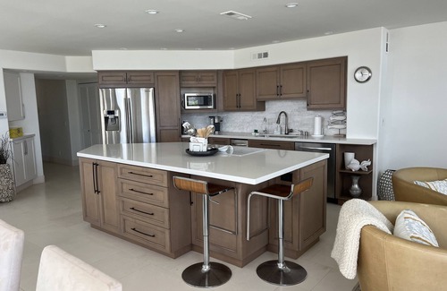 La Jolla Shores Condo | Corner Penthouse overlooking La Jolla Shores