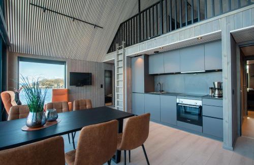 Henningsvaer Apartment | CornerView Apartment Henningsvær