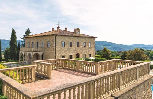 Pomarance Apartment | Corneto 4