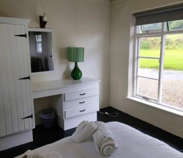 Killinaboy House | Corofin Lake Cottages