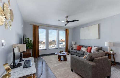 West End Apartment | Corporate Chic Walkable and Quiet