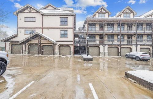 Warrior's Mark Apartment | Corral 309W condo