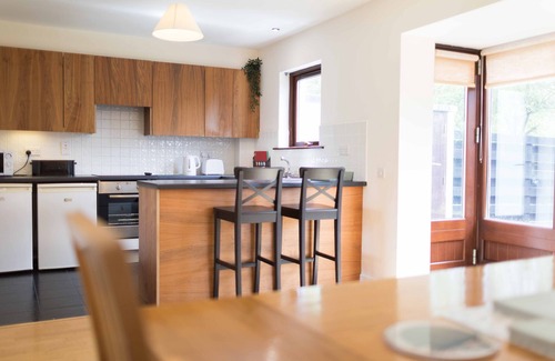 Lahinch House | Corran Meabh 9 (600m to Lahinch Beach)