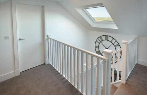 Thornhill Cottage | Corriedow is a beautiful 6 guest cottage with amazing views of the Scottish hills and glens. A walke