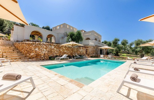 Ostuni Villa | Corte dei Messapi with 3 pools
