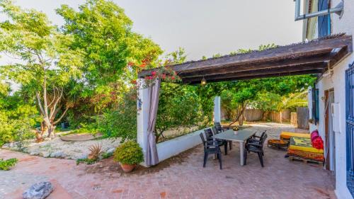 Locaiba House | Cortijo Relatillos Albox by Ruralidays