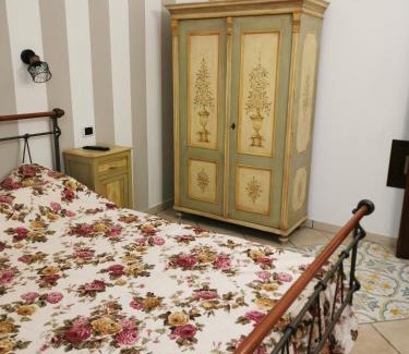 Marini Apartment | Cortile di San Leo