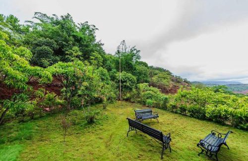 Paud House | CosmicStays Little Sunrise - An Idyllic Countryside Experience