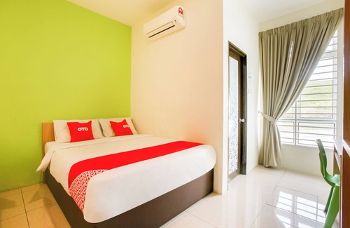 Kamuning Hotel | Cosmo Hotel