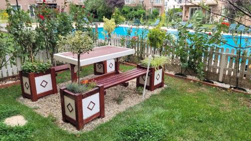 Stefanestii de Jos Apartment | Cosmopolis - ap cu gradina si piscina